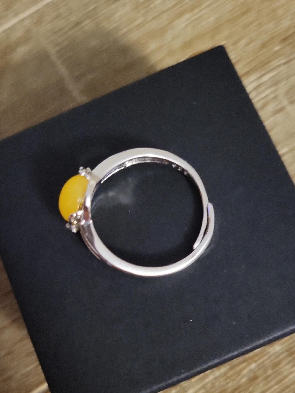 925 Silver With An Amber Oval Stone Adjustable Ring